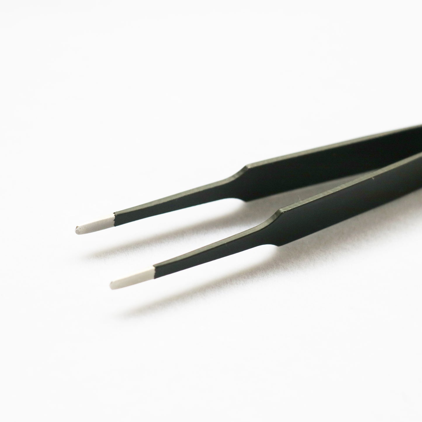 Round tip Tweezers